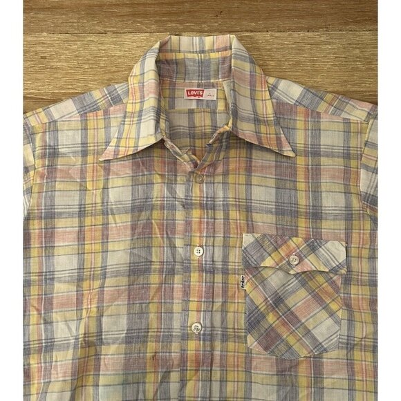 Vintage Levi's Mens L Pastel Plaid Short Sleeve Button Up Shirt Single Stitch - Picture 2 of 5